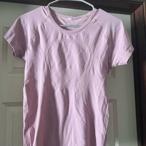 Lululemon swiftly tech short sleeve